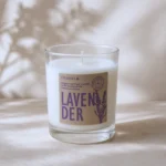 Vela perfumada Botanics de Lavanda en vaso de cristal · Cerabella · essencis